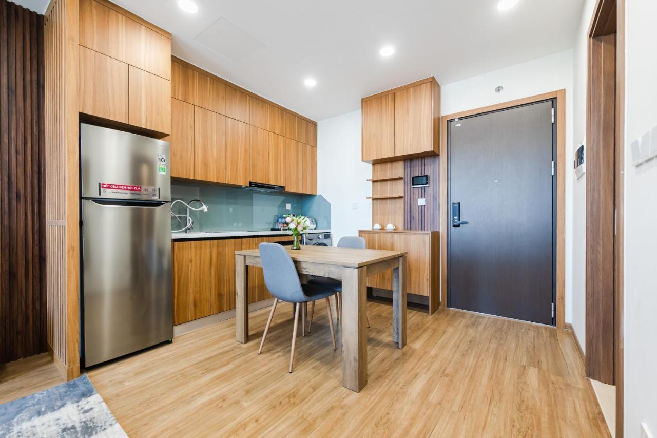 Five Star Westlake 1St-4Th Floors Hotel & Serviced Apartment Ханой Экстерьер фото A typical kitchen in a residential apartment