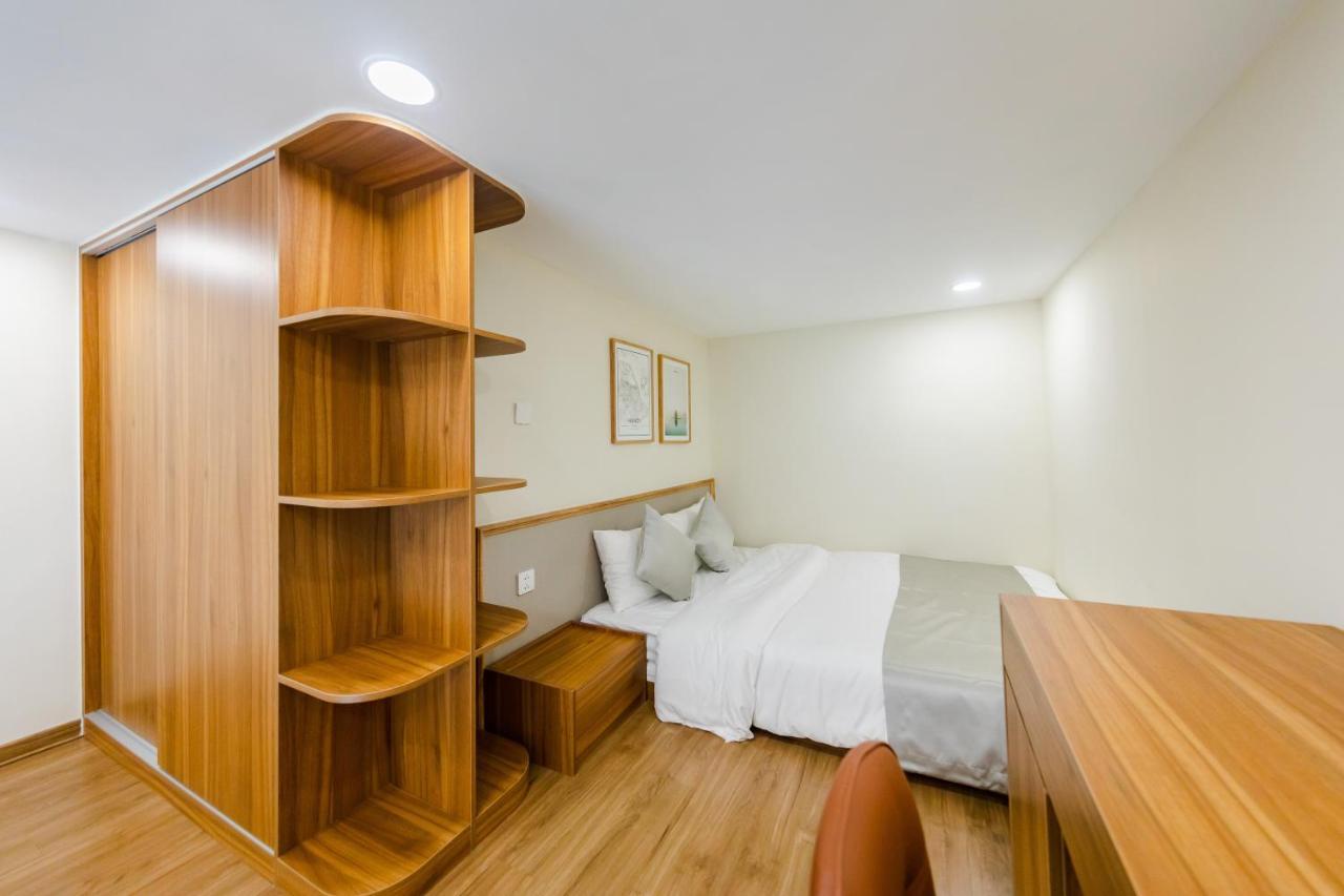 Five Star Westlake 1St-4Th Floors Hotel & Serviced Apartment Ханой Экстерьер фото A bedroom at the hotel